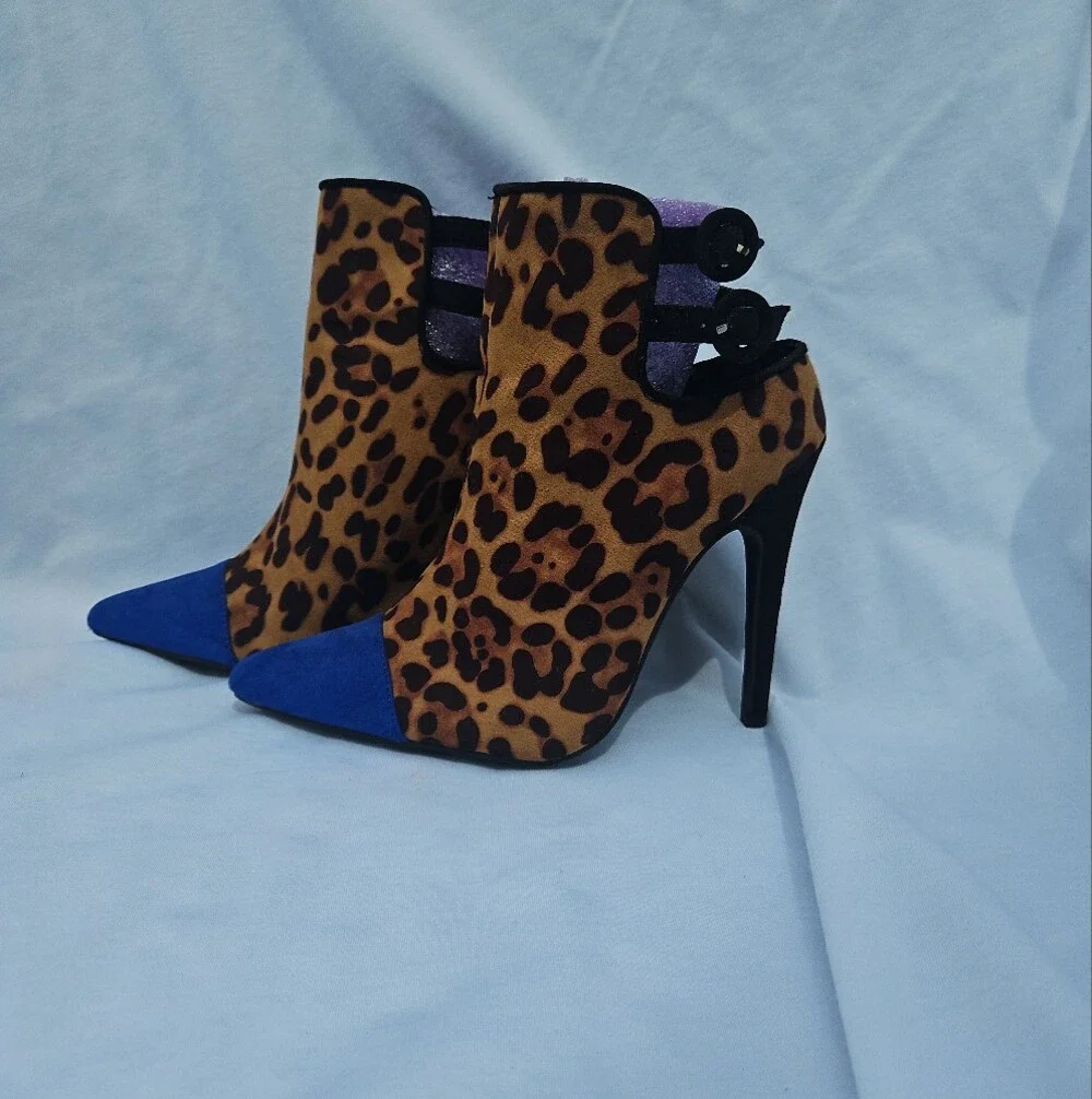 Shoe Dazzle Leopard Print Ankle Booties with Blue Toe Cap